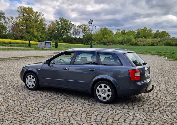 Audi A4 cena 7800 przebieg: 234864, rok produkcji 2003 z Strzegom małe 67